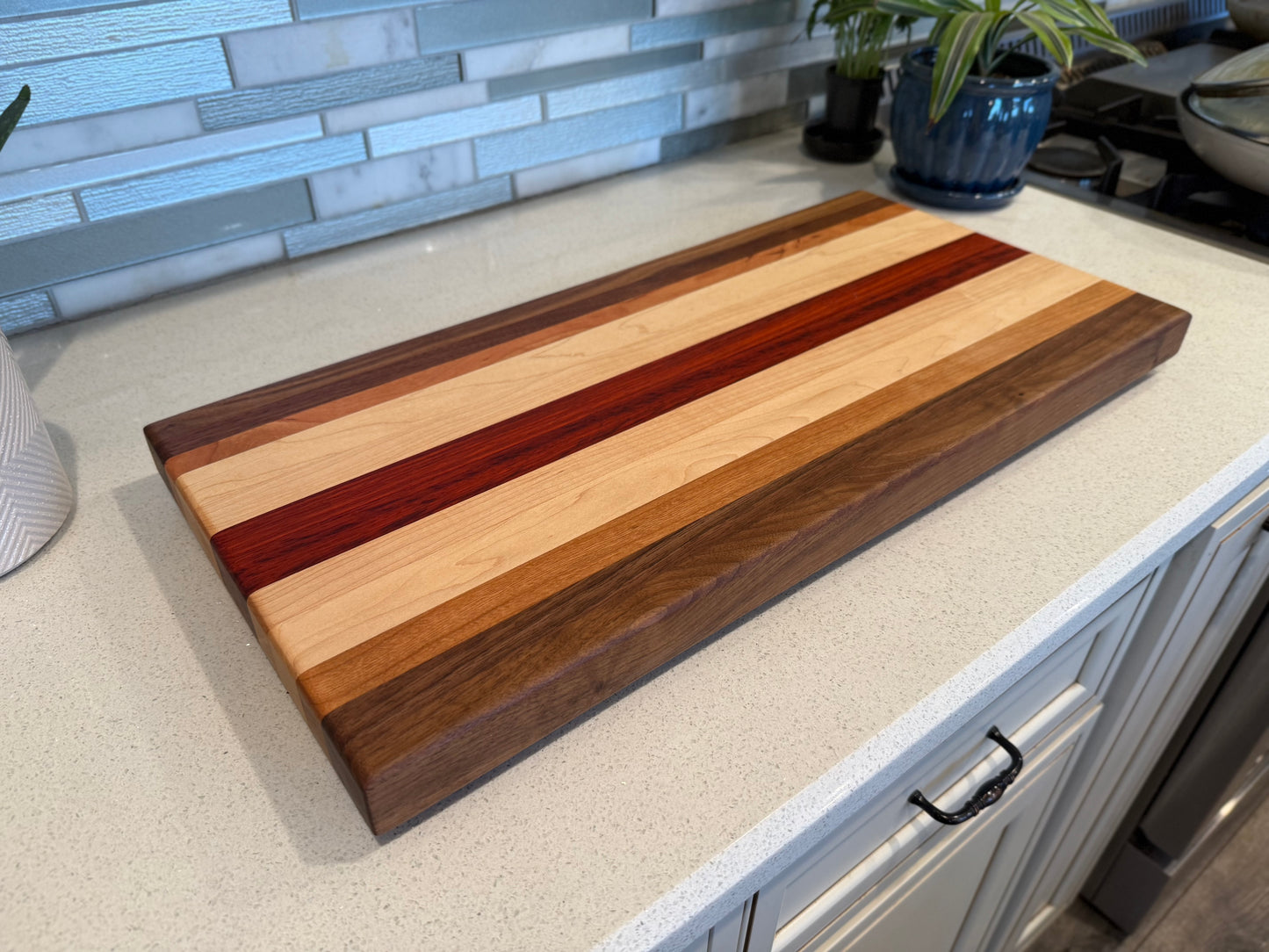 Irri The Cutting Board